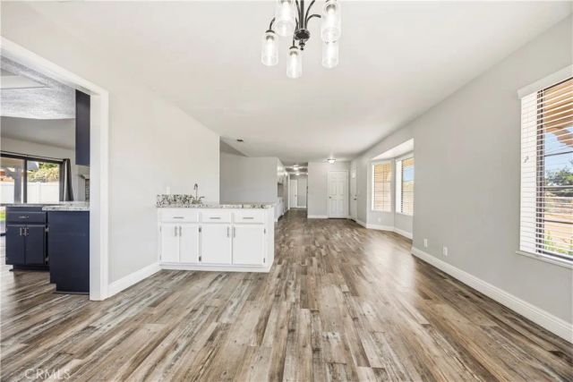 7596 Arcadia Avenue, Hesperia, CA 92345