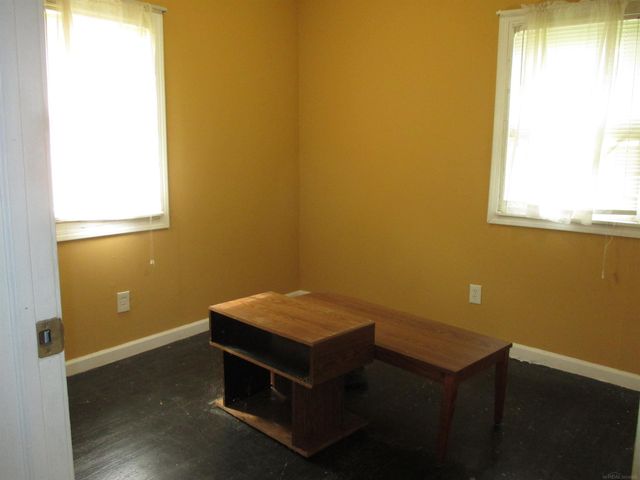 1030 Menominee Road, Waterford, MI 48328