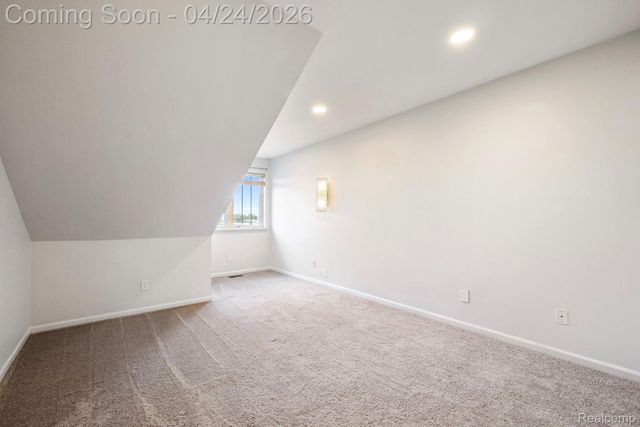 25580 Portico Lane, Novi, MI 48375