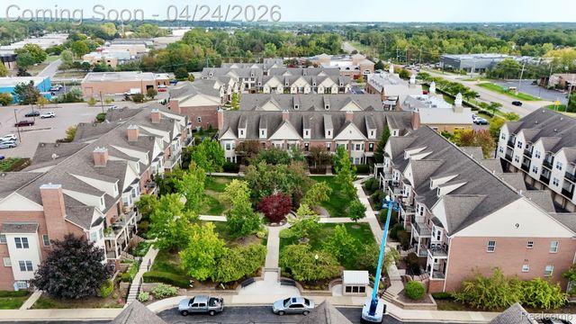 25580 Portico Lane, Novi, MI 48375