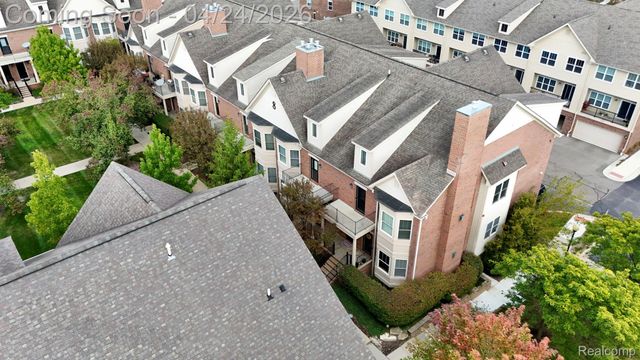 25580 Portico Lane, Novi, MI 48375