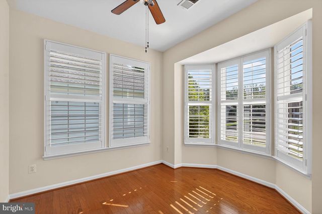 4003 GREAT HARVEST CT, Dumfries, VA 22025