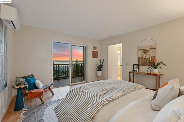 1221 Grizzly Peak Blvd, Berkeley, CA 94708