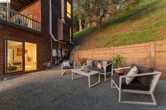 1221 Grizzly Peak Blvd, Berkeley, CA 94708