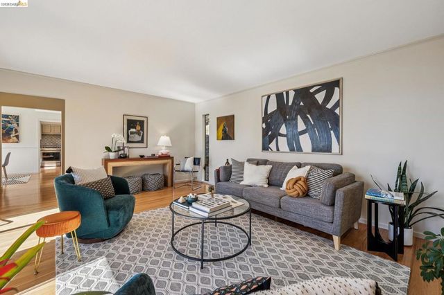 1221 Grizzly Peak Blvd, Berkeley, CA 94708