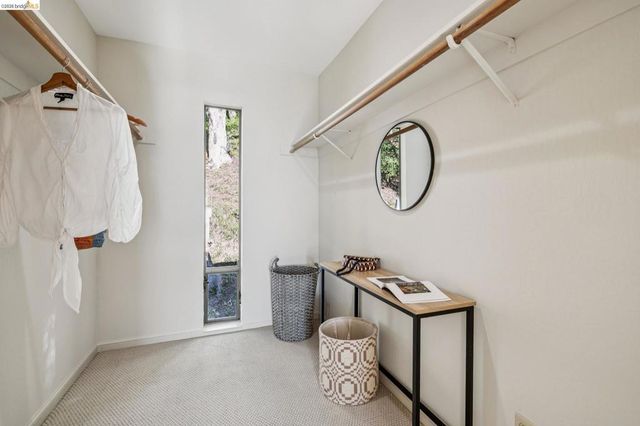 1221 Grizzly Peak Blvd, Berkeley, CA 94708