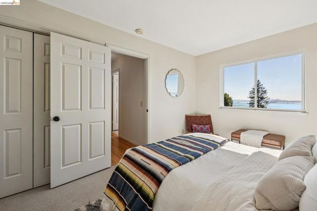 1221 Grizzly Peak Blvd, Berkeley, CA 94708