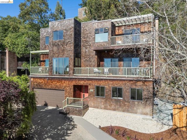 1221 Grizzly Peak Blvd, Berkeley, CA 94708