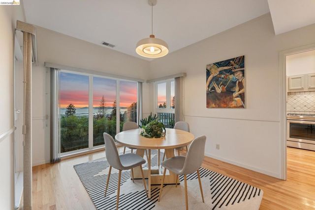 1221 Grizzly Peak Blvd, Berkeley, CA 94708