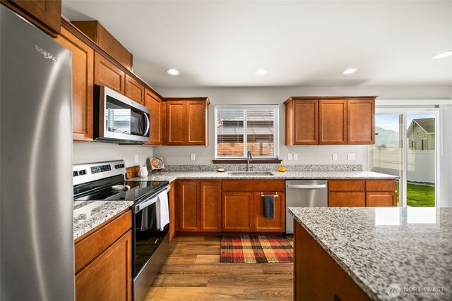 103 George Loop, Rock Island, WA 98850