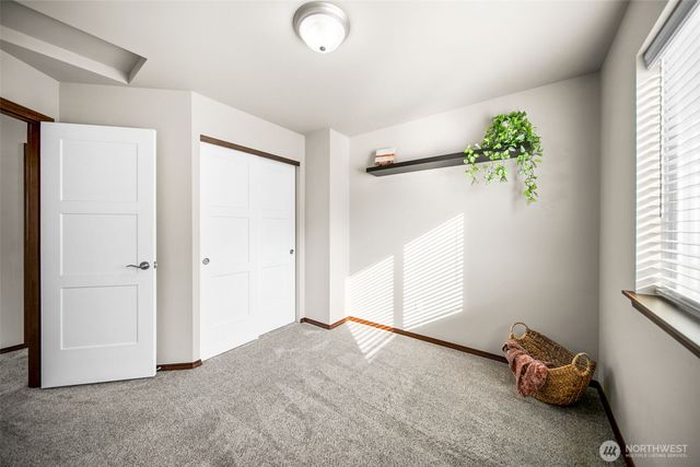 103 George Loop, Rock Island, WA 98850