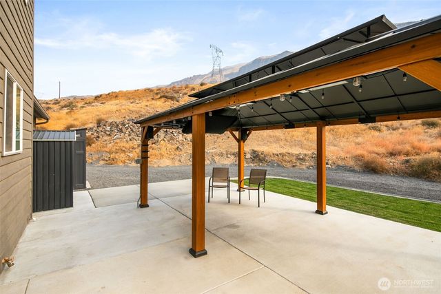 103 George Loop, Rock Island, WA 98850