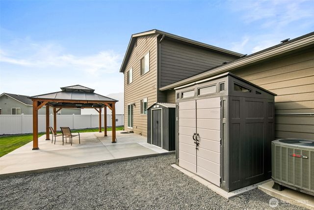 103 George Loop, Rock Island, WA 98850