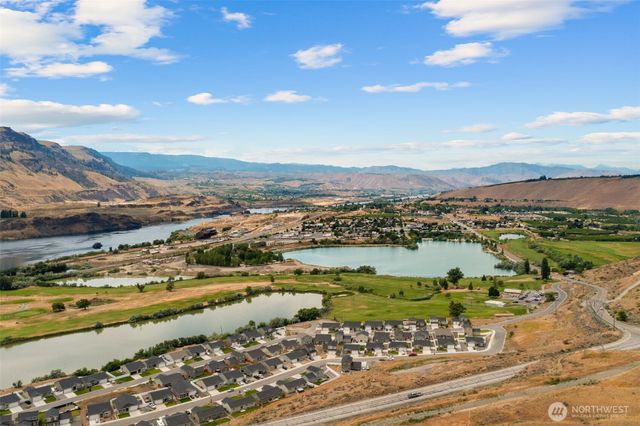 103 George Loop, Rock Island, WA 98850