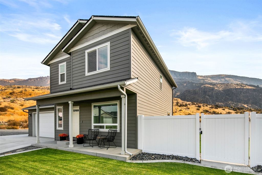 103 George Loop, Rock Island, WA 98850