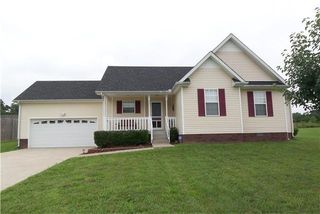 974 Brandi Phillips Dr, Clarksville, TN 37042