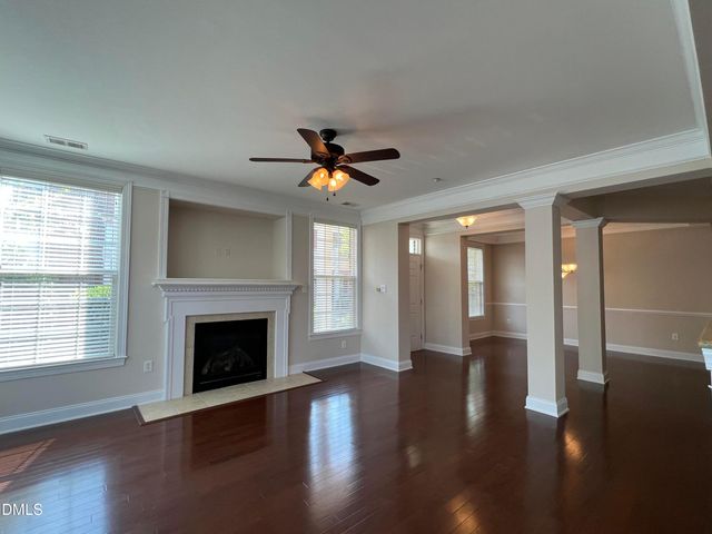 9221 Calabria Drive 121, Raleigh, NC 27617