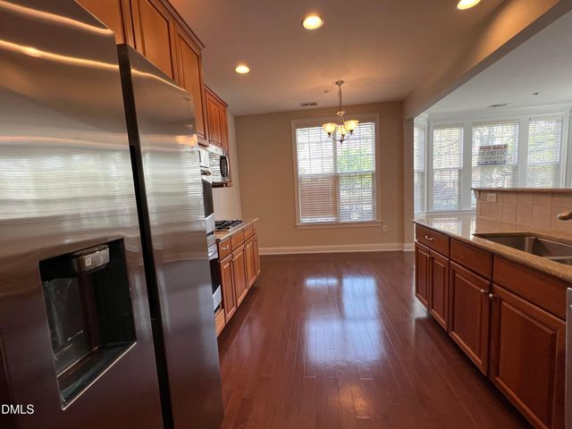 9221 Calabria Drive 121, Raleigh, NC 27617