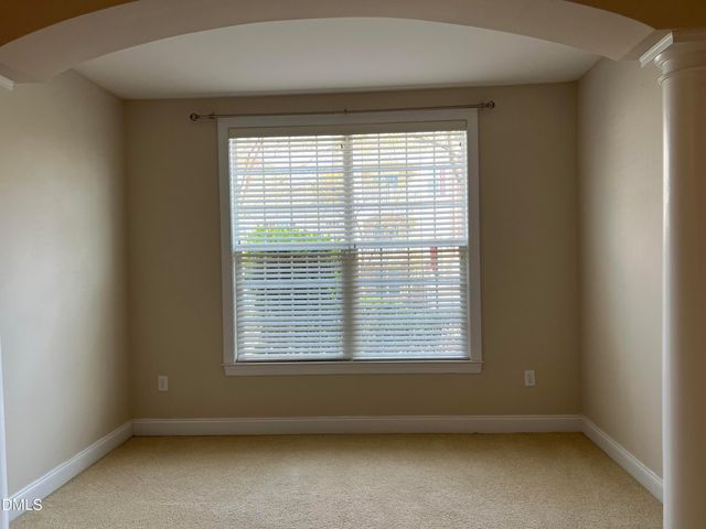 9221 Calabria Drive 121, Raleigh, NC 27617