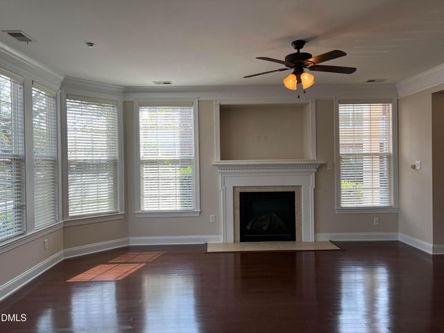 9221 Calabria Drive 121, Raleigh, NC 27617