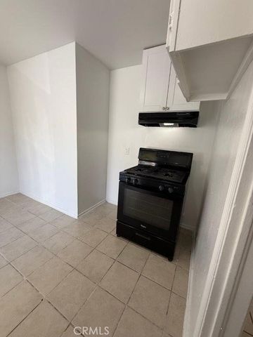 129 N Park, Fresno, CA 93701
