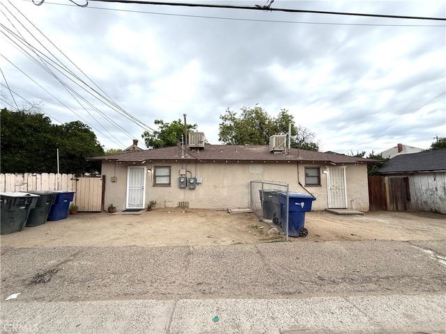 129 N Park, Fresno, CA 93701