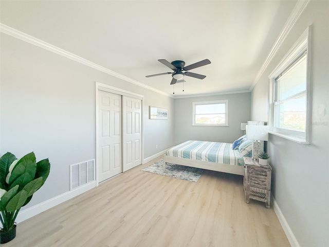 13290 3RD STREET E, Madeira Beach, FL 33708