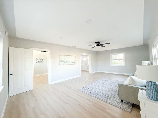 13290 3RD STREET E, Madeira Beach, FL 33708