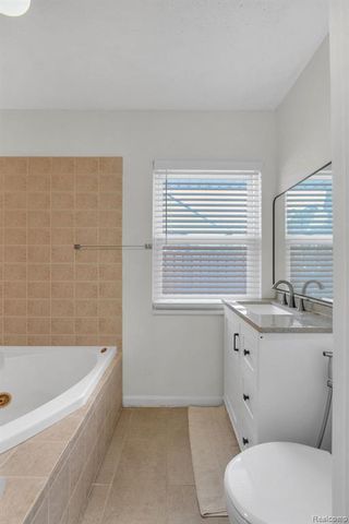 31565 Marquette Street, Garden City, MI 48135