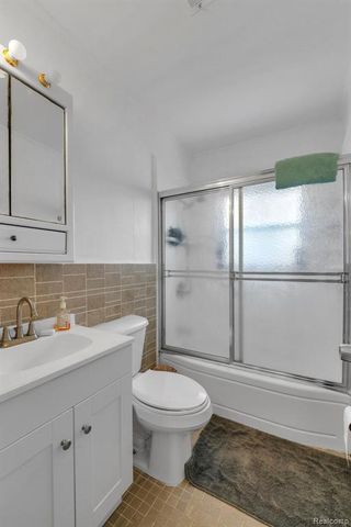 31565 Marquette Street, Garden City, MI 48135