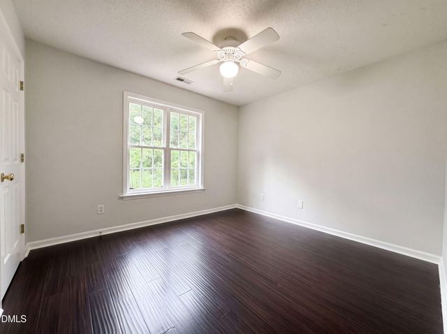 225 Sarazen Drive, Clayton, NC 27527