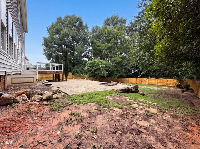 225 Sarazen Drive, Clayton, NC 27527