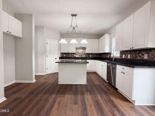 225 Sarazen Drive, Clayton, NC 27527