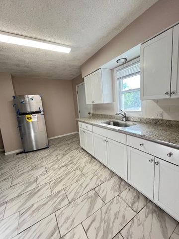 743 Charles Avenue, Saint Paul, MN 55104
