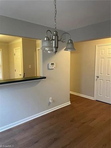 1615 Stoneshire Court, Winston-salem, NC 27127