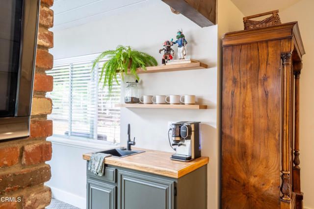 12075 Pradera Road, Camarillo, CA 93012