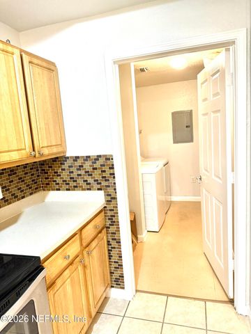 10075 GATE Parkway N 1902, Jacksonville, FL 32246