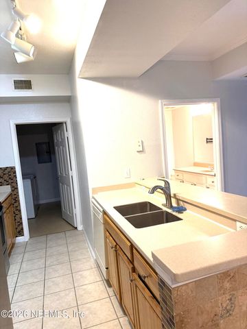 10075 GATE Parkway N 1902, Jacksonville, FL 32246