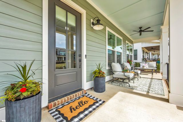 407 Mcklee Drive, Travelers Rest, SC 29690