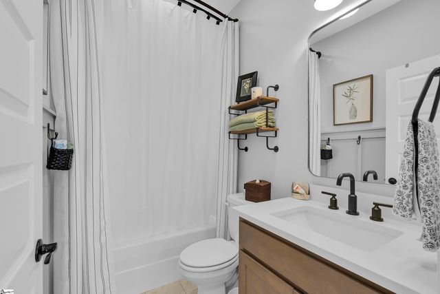 407 Mcklee Drive, Travelers Rest, SC 29690