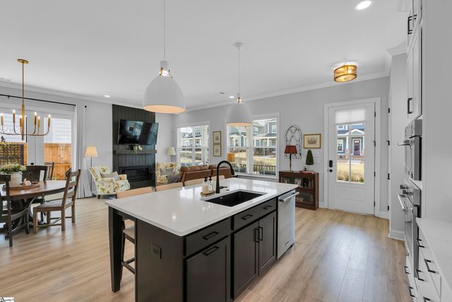 407 Mcklee Drive, Travelers Rest, SC 29690