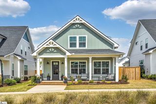 407 Mcklee Drive, Travelers Rest, SC 29690