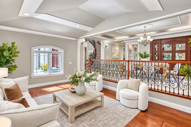 11583 Upland Way, Cupertino, CA 95014