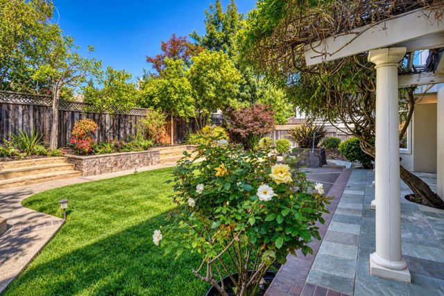 11583 Upland Way, Cupertino, CA 95014