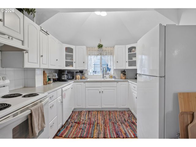 4810 Se 136TH Ave, Portland, OR 97236