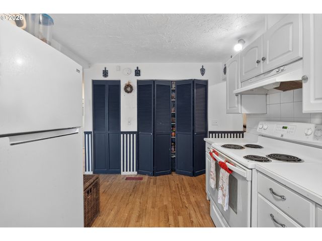 4810 Se 136TH Ave, Portland, OR 97236