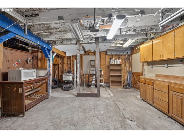 4810 Se 136TH Ave, Portland, OR 97236
