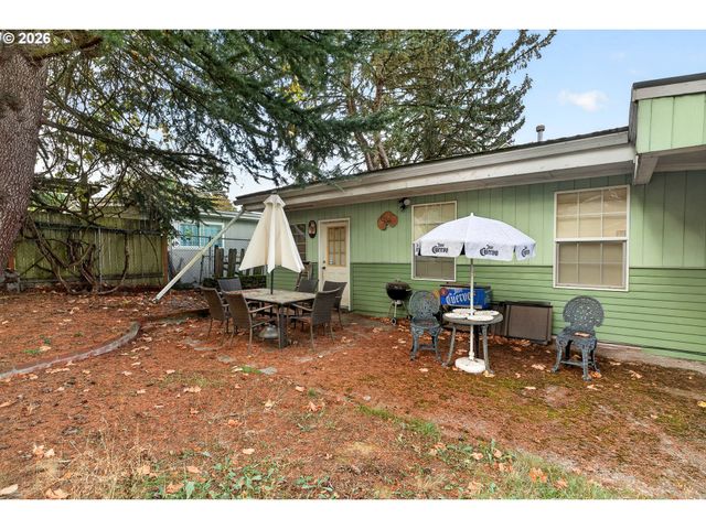 4810 Se 136TH Ave, Portland, OR 97236