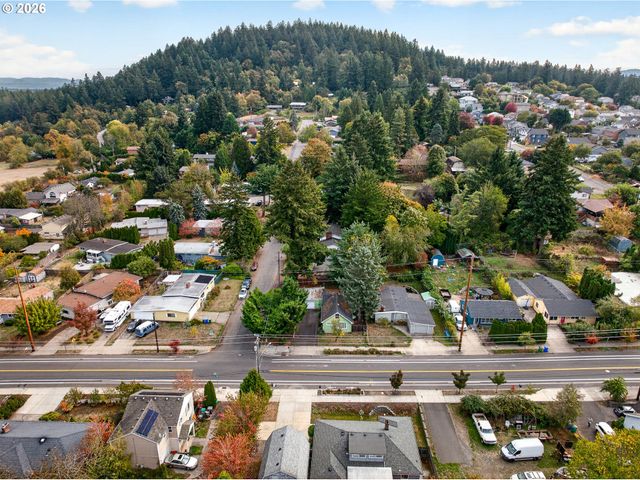 4810 Se 136TH Ave, Portland, OR 97236