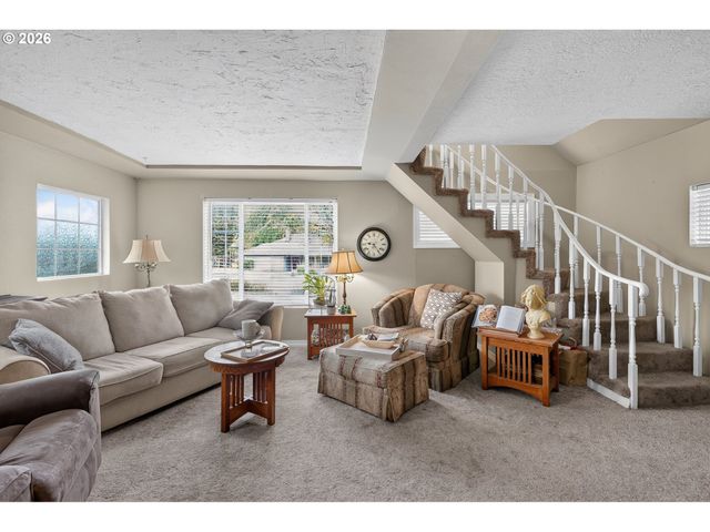 4810 Se 136TH Ave, Portland, OR 97236
